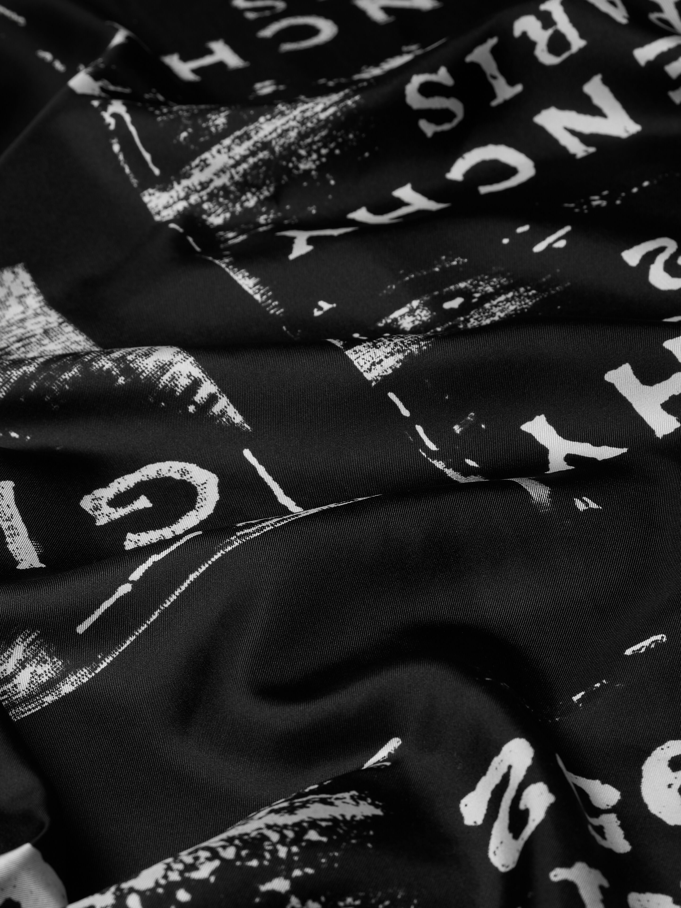 GIVENCHY Stamp shawl in silk